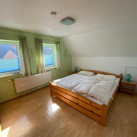 Haus Kirchenstrasse 1 Apartman